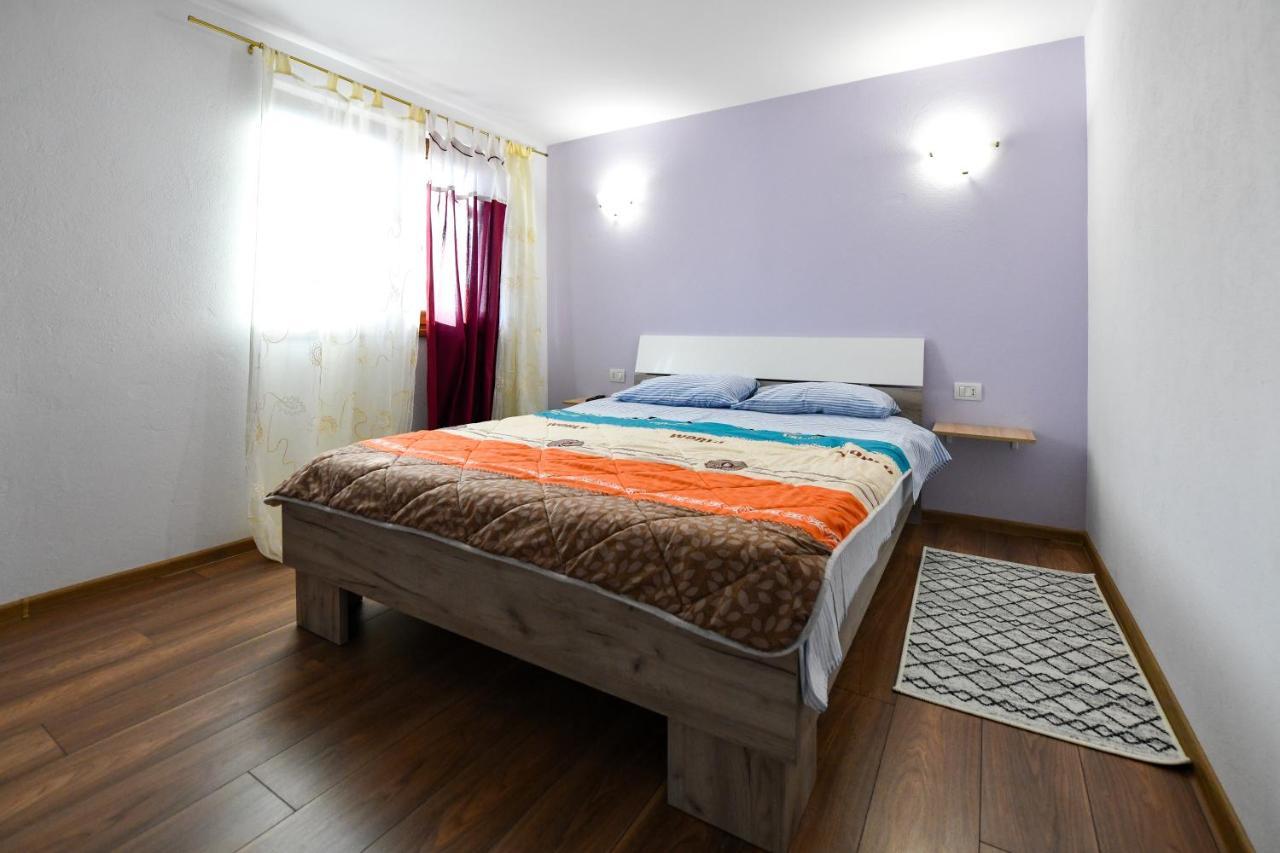 Villa Castellino ตือร์กูออกนา ภายนอก รูปภาพ